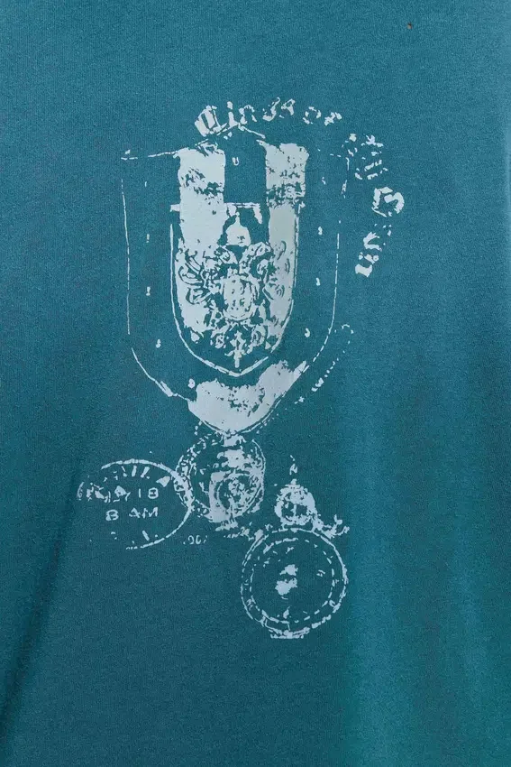 Emblem Cropped T-Shirt