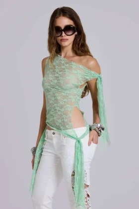 Faye Multiway Lace Top in Mint
