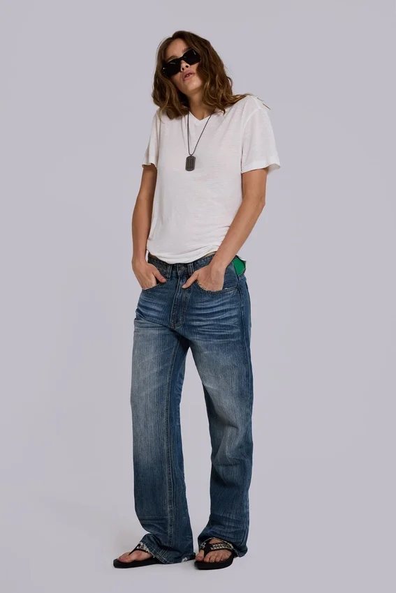 Linen V-Neck T-Shirt