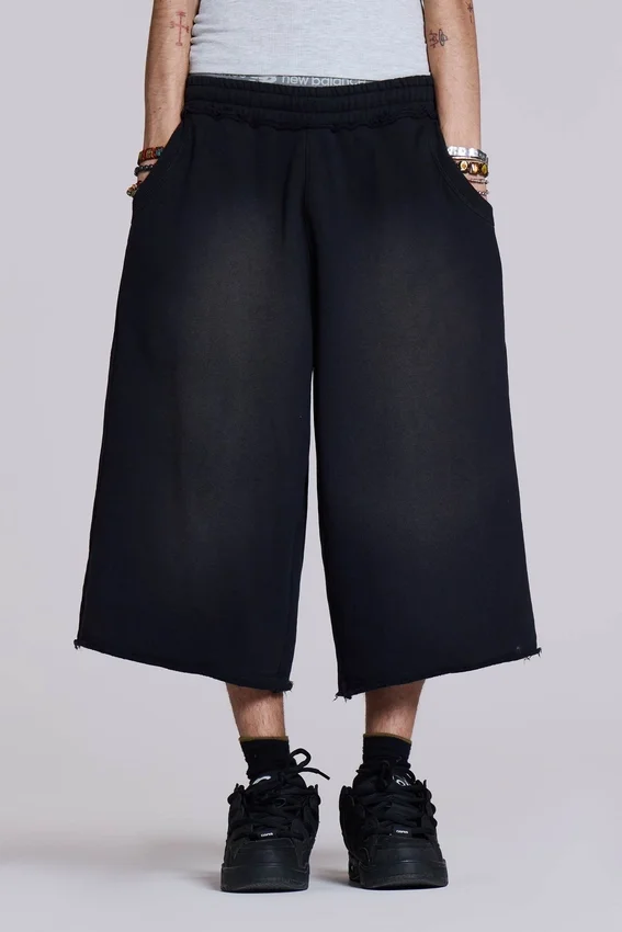 Monster 3/4 Washed Black Shorts