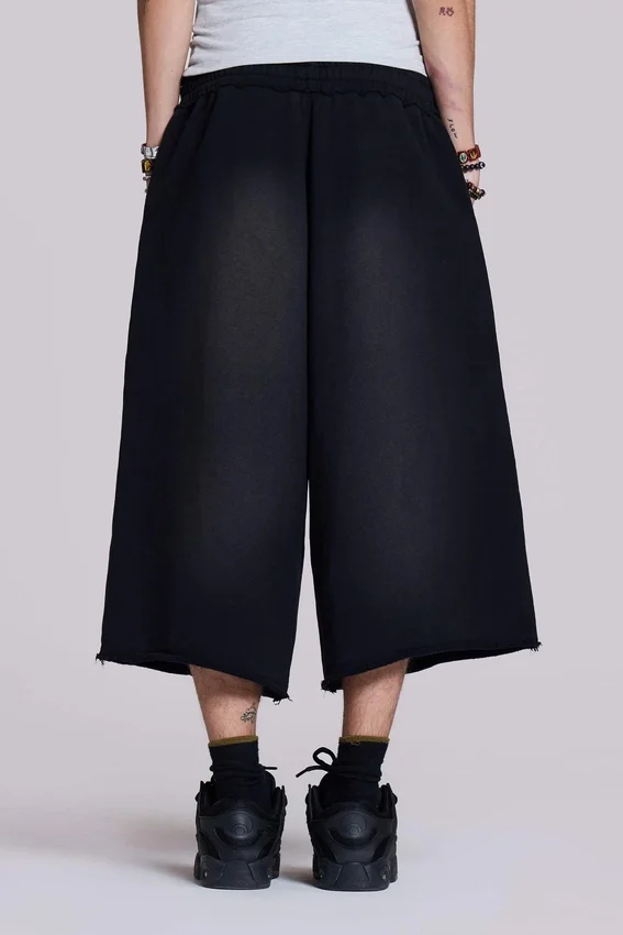 Monster 3/4 Washed Black Shorts