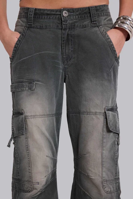 Off Duty Straight Leg Cargos