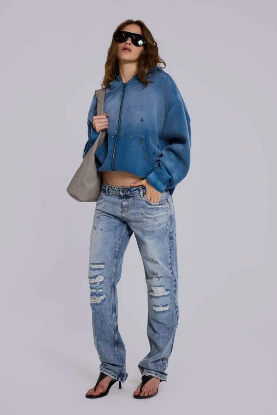 Rider Low Rise Straight Leg Jeans in Light Wash