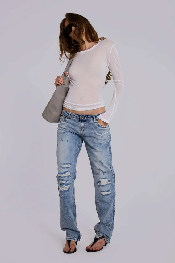 Rider Low Rise Straight Leg Jeans in Light Wash